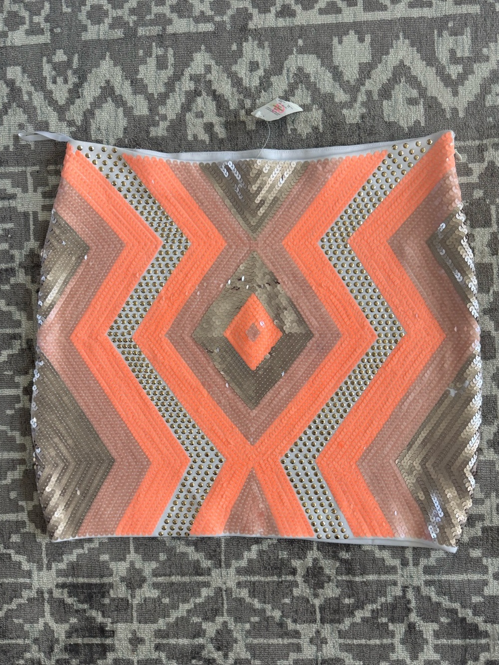 Bebe Tatiana Sequin Mini Skirt XL Coral Blush Silver Geometric Embellished